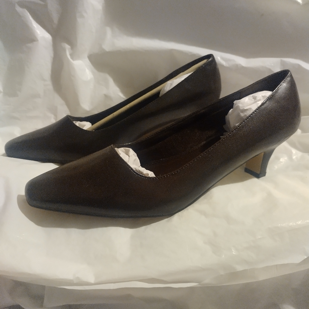 Marrisa Shoes 7W Low Heels Size 12W Women Dark Brown